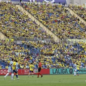 Aspecto de la grada en un partido de la UD Las Palmas Aspecto de la grada en un partido de la UD Las Palmas