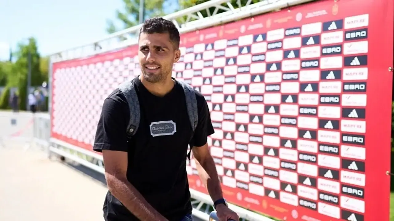 Rodri Hernández: "Sigo queriendo ser el mismo jugador"