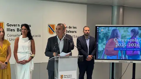 El curso escolar 2025-2026 comenzará este miércoles con 161.200 alumnos y 18.780 docentes. El curso escolar 2025-2026 comenzará este miércoles con 161.200 alumnos y 18.780 docentes.