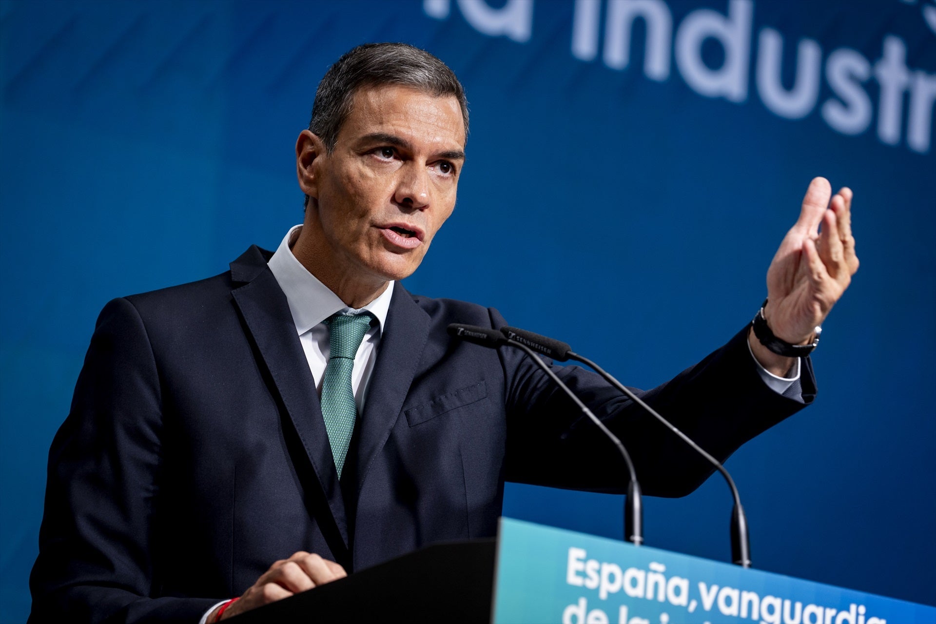 Tertulia: Acusaciones de genocidio, reacciones y debate político Tertulia: Acusaciones de genocidio, reacciones y debate político