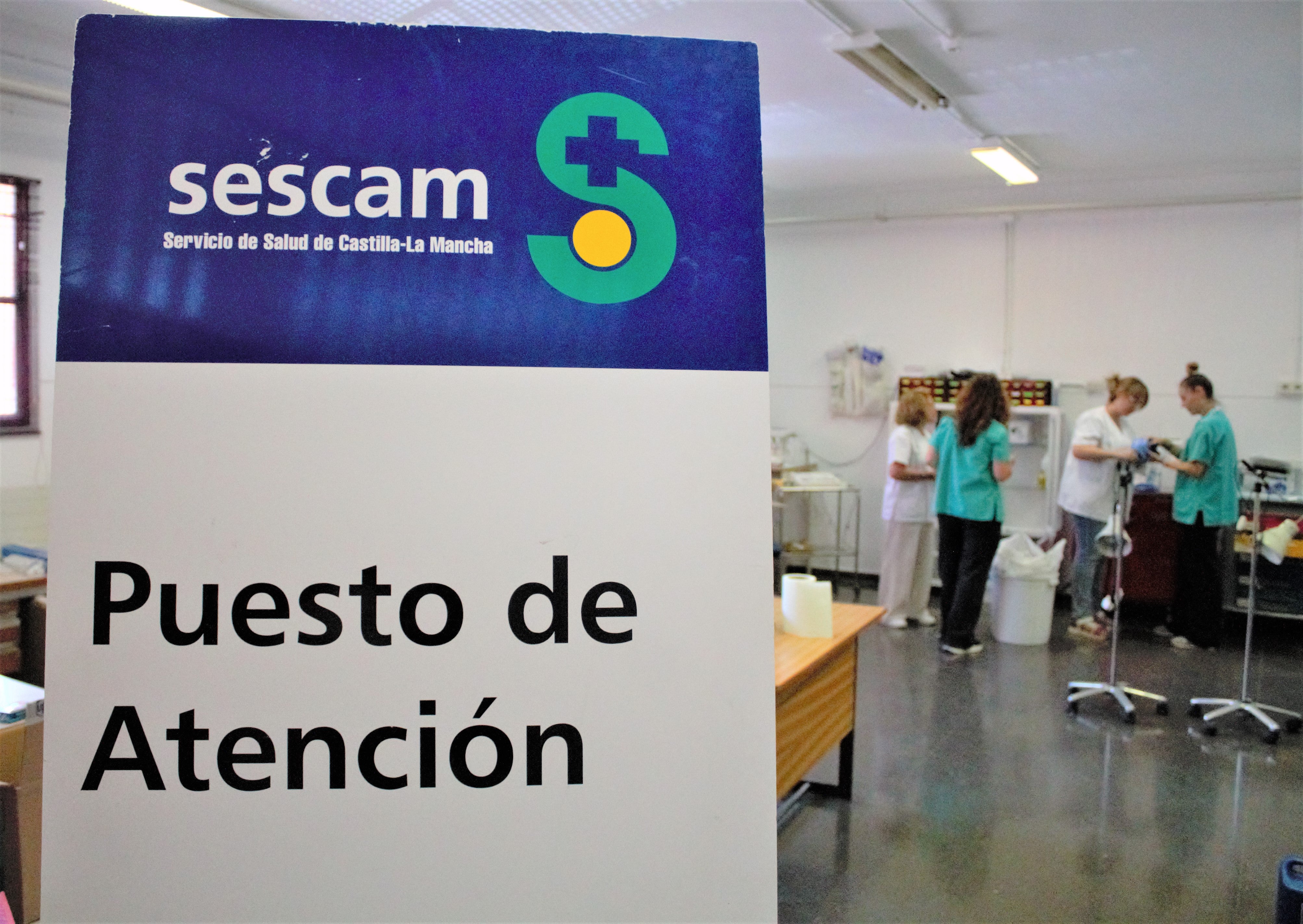 El PAUS, activo en el IES Isabel Bonal para atenciones sanitarias durante la Feria El PAUS, activo en el IES Isabel Bonal para atenciones sanitarias durante la Feria