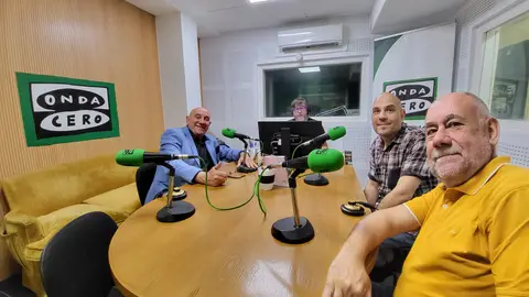 Tertulianos de Onda Cero Ourense Tertulianos de Onda Cero Ourense