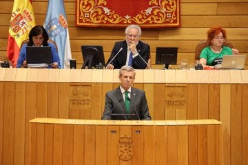 La Xunta asumirá la limpieza de las franjas secundarias en los concellos menos poblados y solicitará una base permanente de la UME La Xunta asumirá la limpieza de las franjas secundarias en los concellos menos poblados y solicitará una base permanente de la UME
