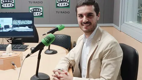 Alejandro Navarro Alejandro Navarro, alcalde de Torrejón de Ardoz, en Más de uno Alcalá