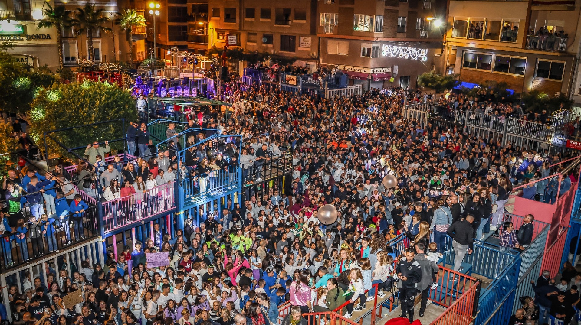 La Fira d´Onda consigue el título honorífico de Fiesta de Interés Turístico Autonómico La Fira d´Onda consigue el título honorífico de Fiesta de Interés Turístico Autonómico