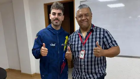 Borja Alfaraz, primero por la izquierda Borja Alfaraz, primero por la izquierda