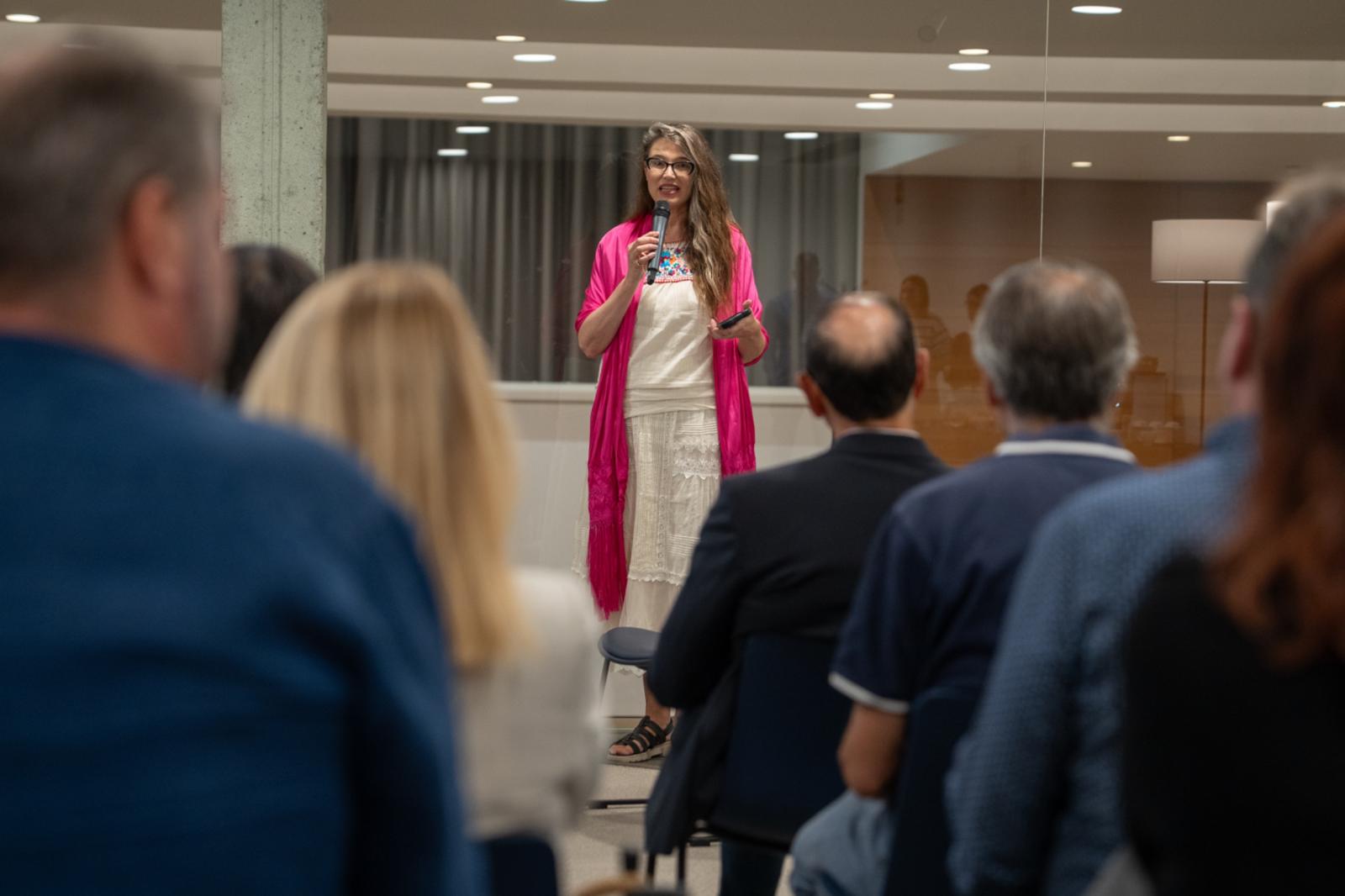 Judith Torrea: “Nos hemos olvidado los principios básicos del periodismo: ética y formación” Judith Torrea: “Nos hemos olvidado los principios básicos del periodismo: ética y formación”