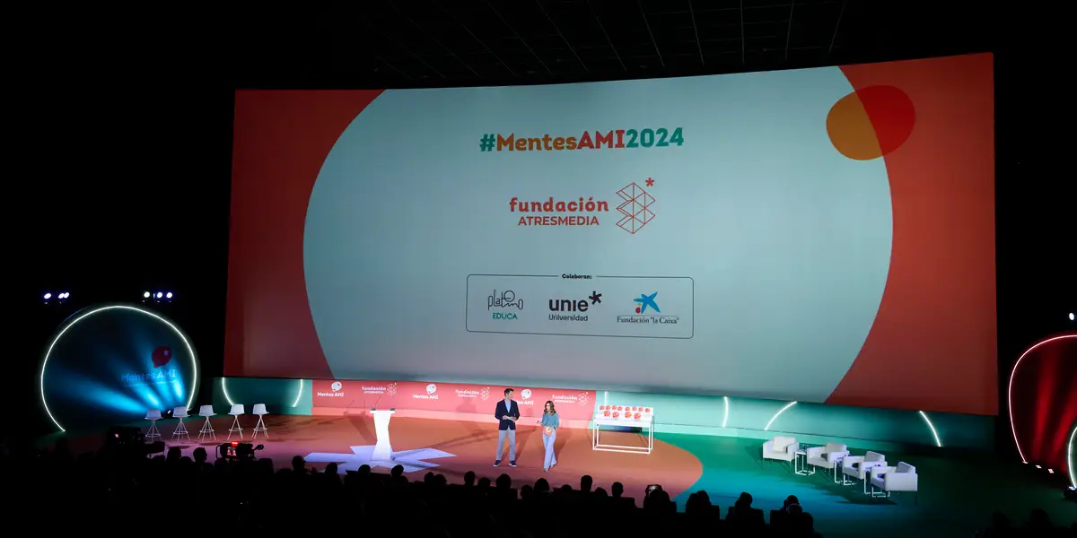 El CEIP Príncipe Felipe de Jumilla, finalista nacional en los Premios Mentes AMI con su proyecto ‘Agencia de noticias’ El CEIP Príncipe Felipe de Jumilla, finalista nacional en los Premios Mentes AMI con su proyecto ‘Agencia de noticias’