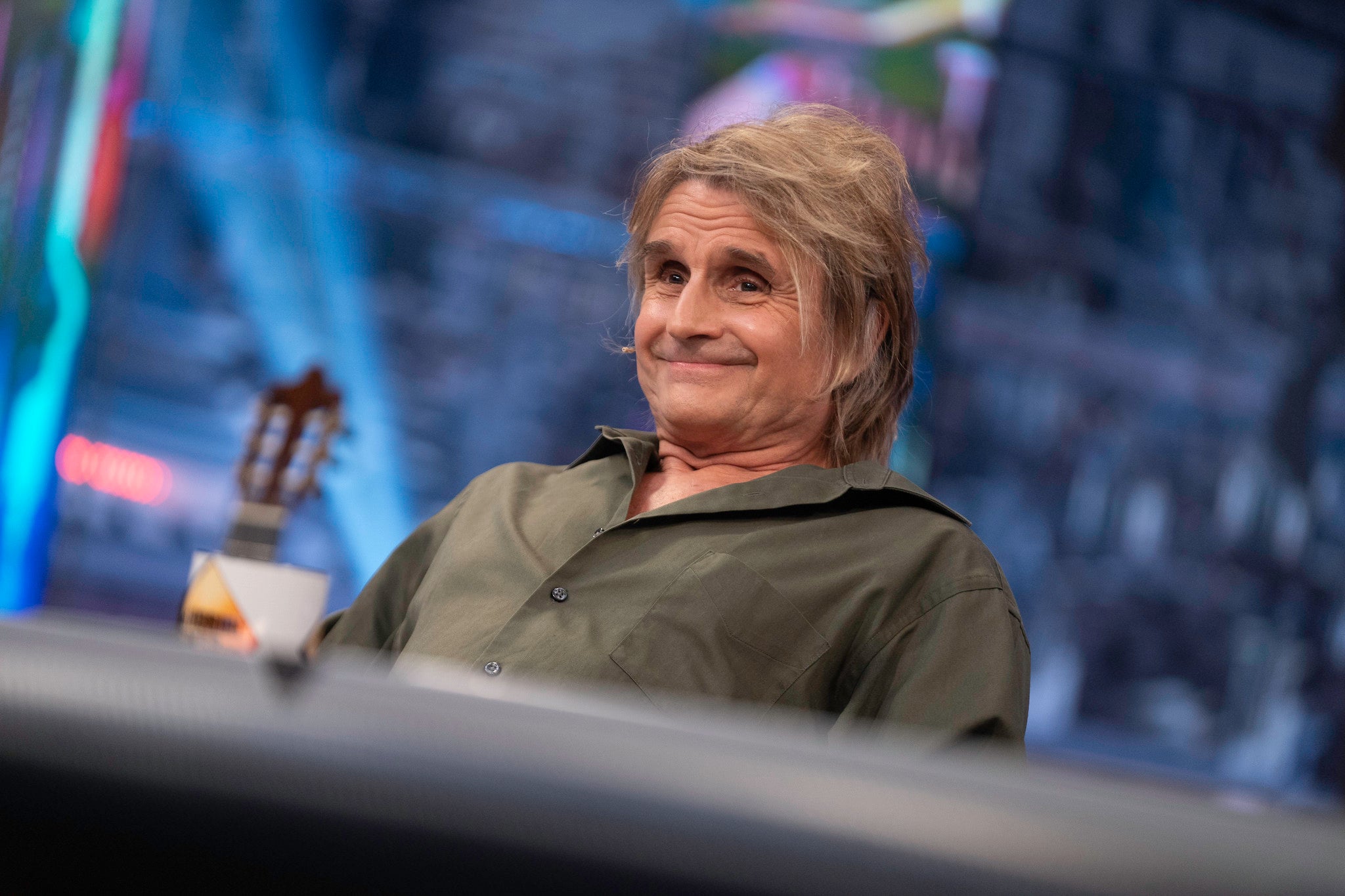 Nacho Cano, con la cartilla de la Guardia Civil: "Son los únicos que nos van a sacar de esta ruina" Nacho Cano, con la cartilla de la Guardia Civil: "Son los únicos que nos van a sacar de esta ruina"