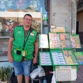 El sorteo de la ONCE deja en Elche 105.000 euros en el entorno de la calle Ángel. El sorteo de la ONCE deja en Elche 105.000 euros en el entorno de la calle Ángel.