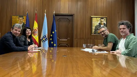 Constituída a mesa de traballo polos lumes na Deputación de Ourense Constituída a mesa de traballo polos lumes na Deputación de Ourense