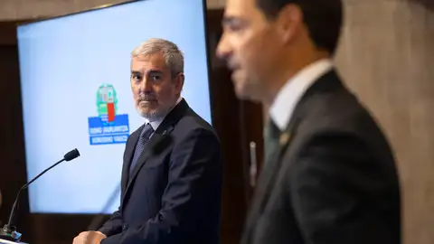 Recepción al lehendakari, Imanol Pradales, por parte del presidente de Canarias, Fernando Clavijo, en la sede de Presidencia del Gobierno de Canarias. Recepción al lehendakari, Imanol Pradales, por parte del presidente de Canarias, Fernando Clavijo, en la sede de Presidencia del Gobierno de Canarias.