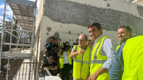 Carlos Mazón en el Hort del Gat de Elche. Carlos Mazón en el Hort del Gat de Elche.