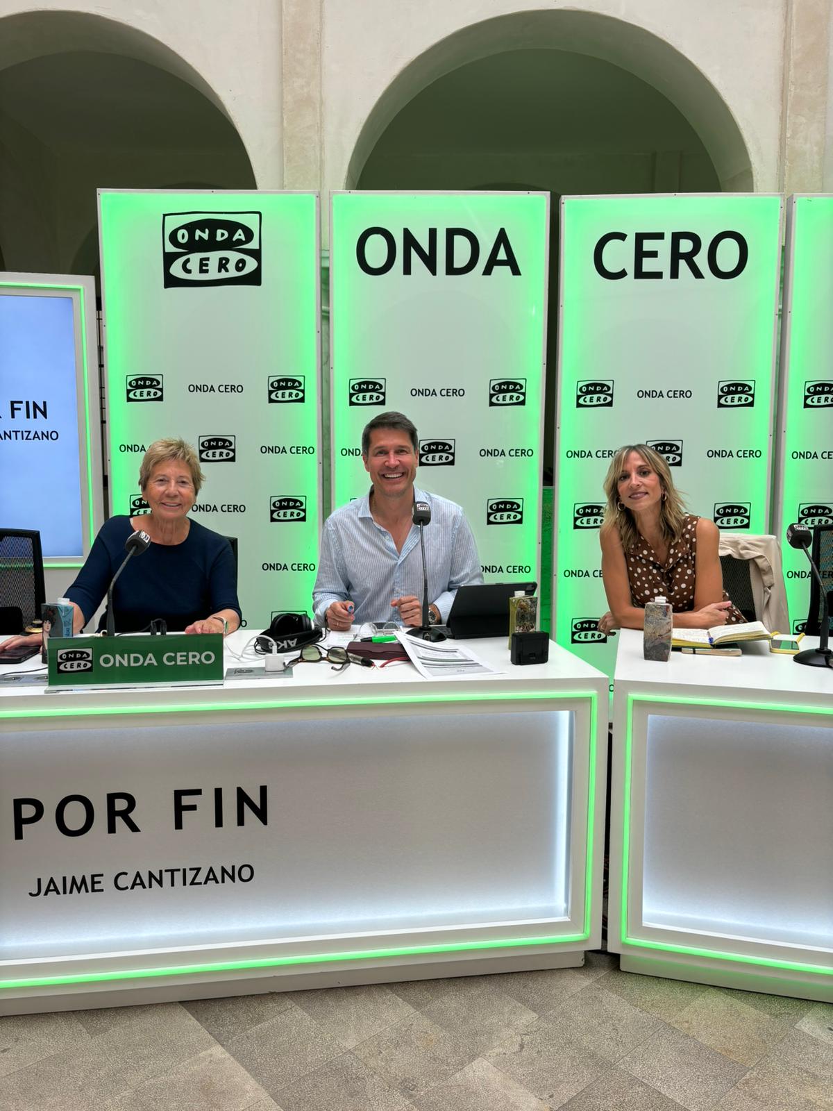 Daniel Ramírez, Rebeca Marín y Celia Villalobos son los dispares de viernes desde Málaga
