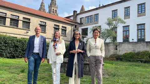 Los concejales no adscritos de Santiago piden saber "cómo y cuándo" se declararán viviendas vacías ante la recarga del IBI Los concejales no adscritos de Santiago piden saber "cómo y cuándo" se declararán viviendas vacías ante la recarga del IBI