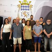 Equipo de miembros del jurados de los Jocs Florals de Nules y premio de Investigación y Divulgación. 