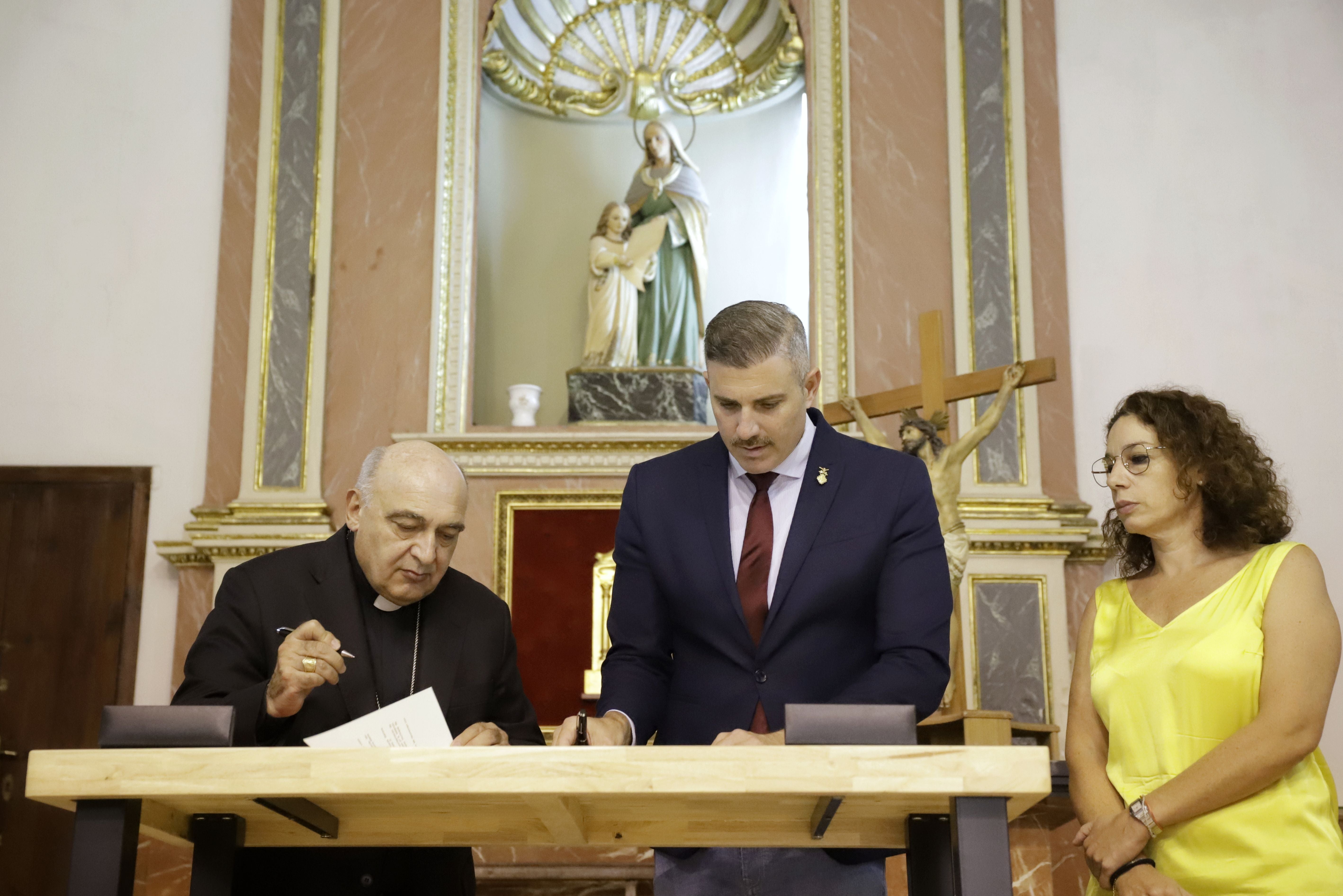 Cullera creará un Museo de la Fiesta a la Mare de Déu del Castell en la Capilla de Santa Ana Cullera creará un Museo de la Fiesta a la Mare de Déu del Castell en la Capilla de Santa Ana