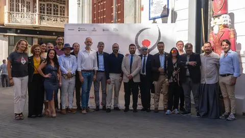 La gala final del II Concurso Internacional de Jaleos Extremeños rendirá homenaje el 2 de octubre a Paco Zambrano en Badajoz La gala final del II Concurso Internacional de Jaleos Extremeños rendirá homenaje el 2 de octubre a Paco Zambrano en Badajoz