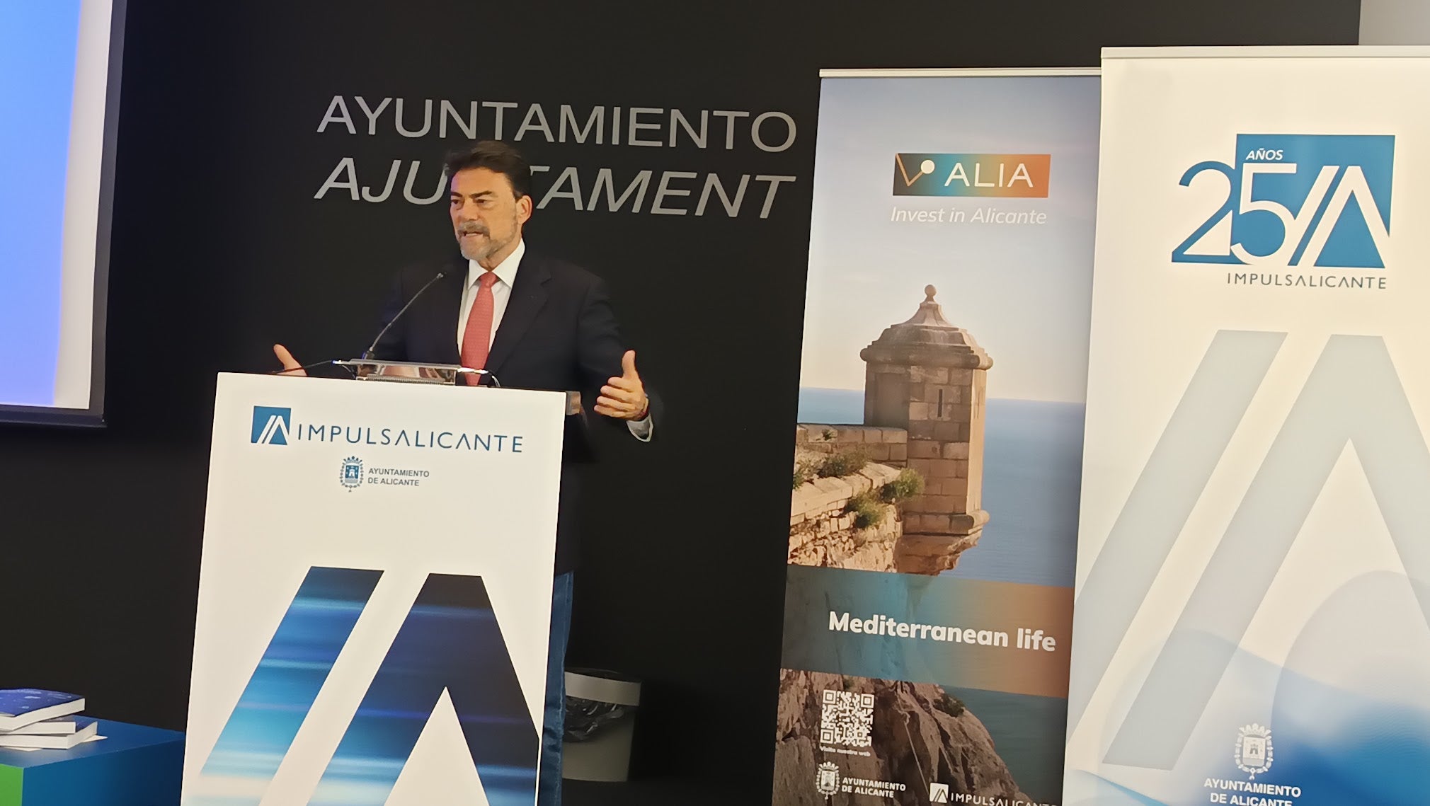 Alicante se posiciona como una de los 6 finalistas par ser Capital Europea de la innovación Alicante se posiciona como una de los 6 finalistas par ser Capital Europea de la innovación
