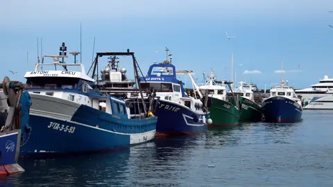 Embarcacions al Port de Tarragona Embarcacions al Port de Tarragona