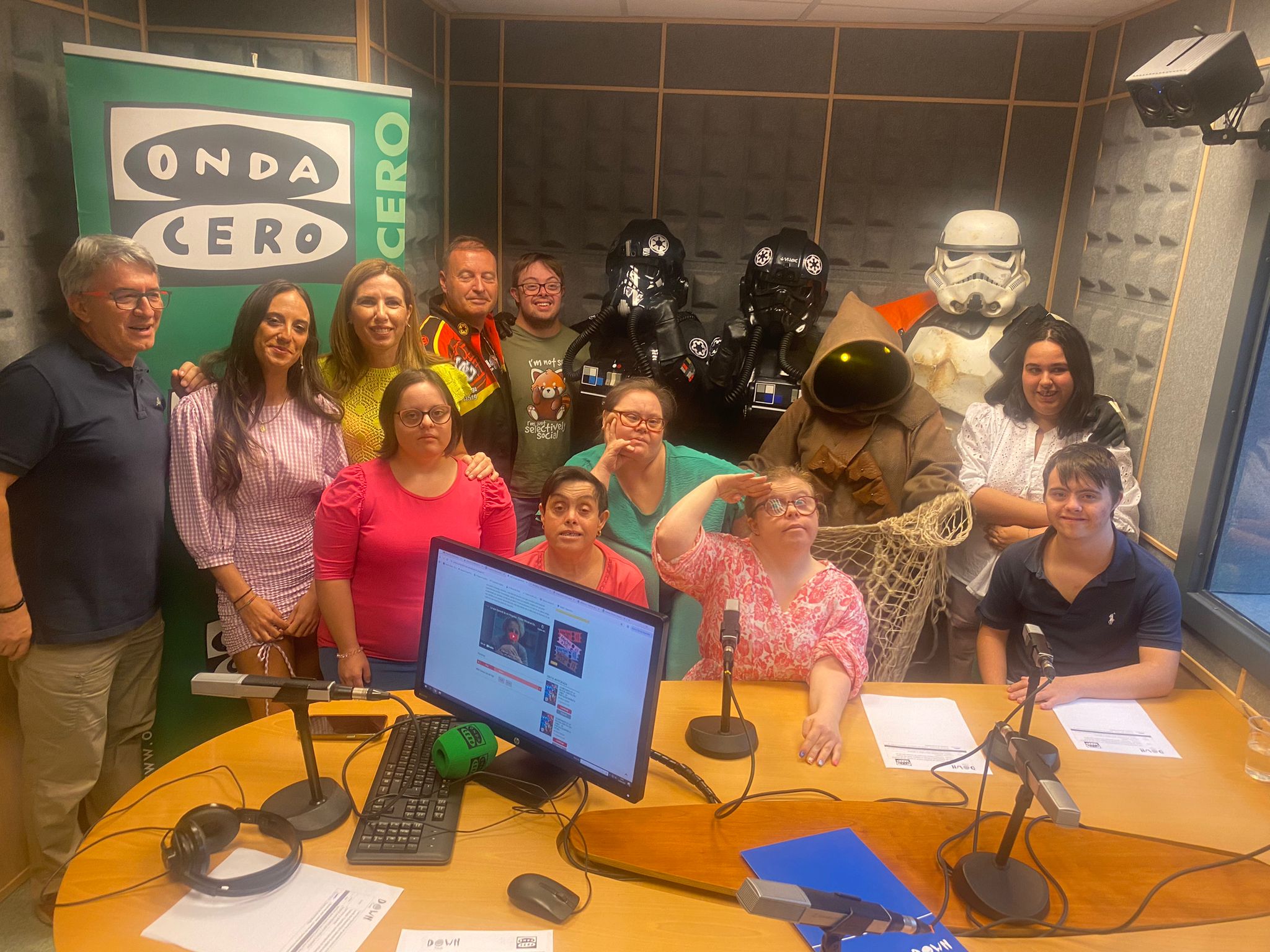 Capaces en la Onda trae presenta a la Legión 501 de Star Wars que estarán en el Paseo solidario de Down Toledo Capaces en la Onda trae presenta a la Legión 501 de Star Wars que estarán en el Paseo solidario de Down Toledo