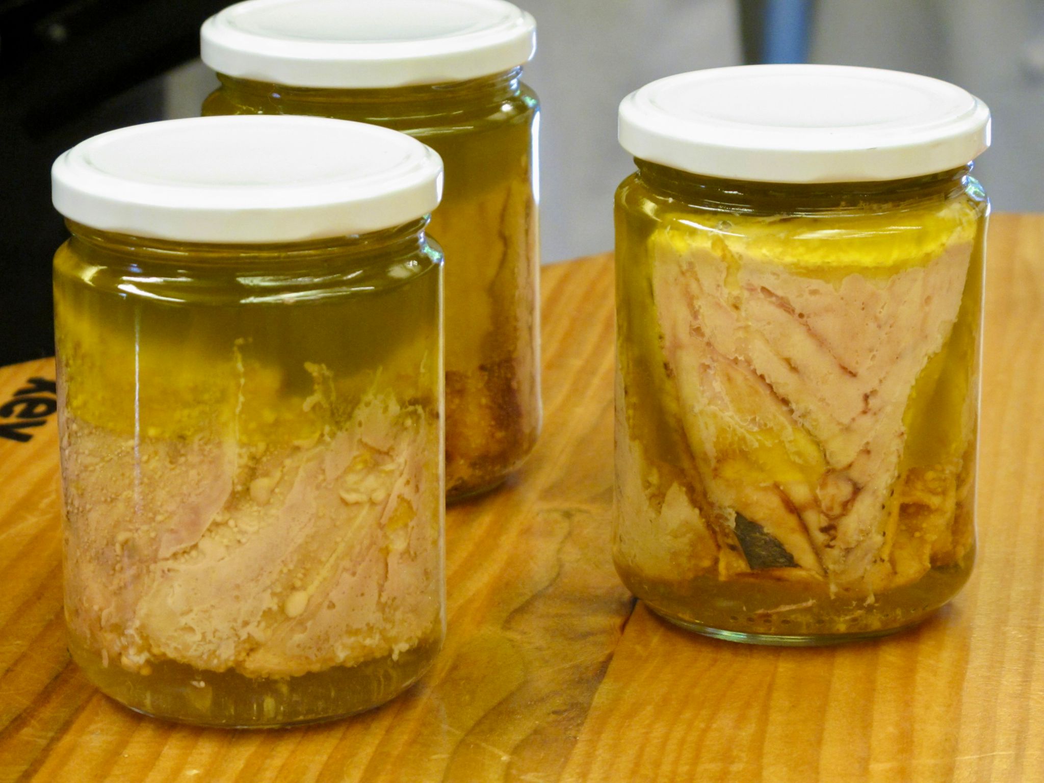 Semana de premios y bonito embotado Semana de premios y bonito embotado