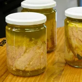 Semana de premios y bonito embotado Semana de premios y bonito embotado