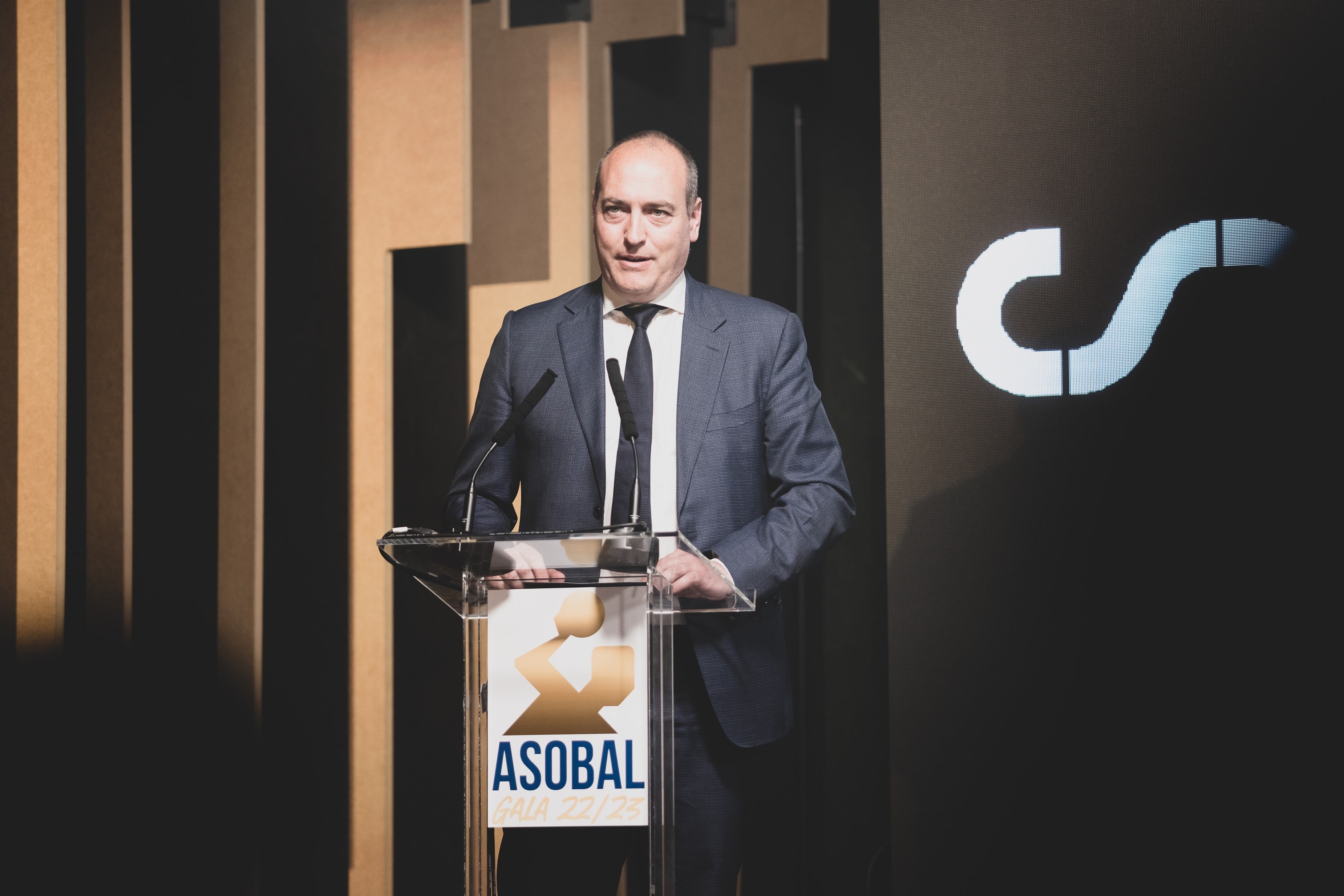 Servando Revuelta (Asobal): “Queremos dotar de herramientas a los clubes para que sus presupuestos crezcan” Servando Revuelta (Asobal): “Queremos dotar de herramientas a los clubes para que sus presupuestos crezcan”