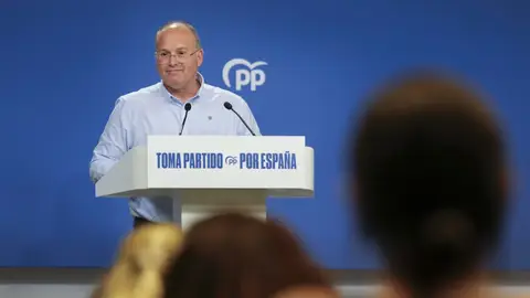 Miguel Tellado: "Lo que dure esta legislatura dependerá de los juzgados que investigan al entorno personal y familiar del presidente"