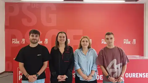 Os socialistas poñen en cuestión as novas liñas de bus e as súas eivas Os socialistas poñen en cuestión as novas liñas de bus e as súas eivas