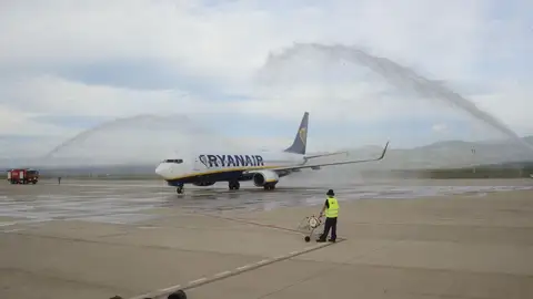 El aeropuerto de Castellón cumple diez años de vuelos regulares con más de un millón y medio de pasajeros El aeropuerto de Castellón cumple diez años de vuelos regulares con más de un millón y medio de pasajeros