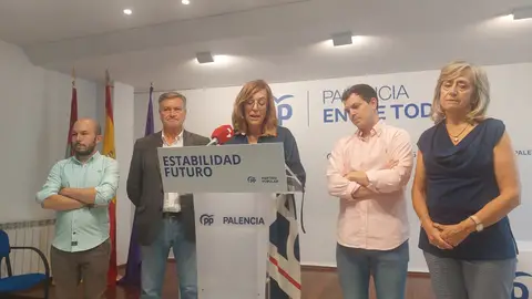 Vázquez anuncia que las elecciones en Castilla y León se celebrarán el 15 de marzo y el PP afirma que "el 15 de marzo es la fecha límite" .