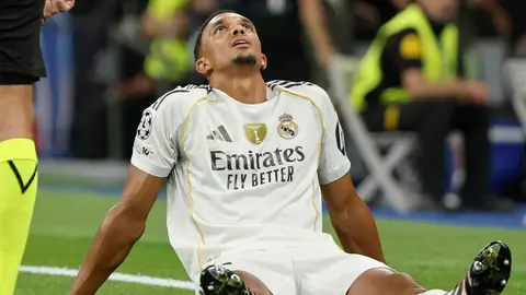 Alexander-Arnold, entre seis y ocho semanas ko