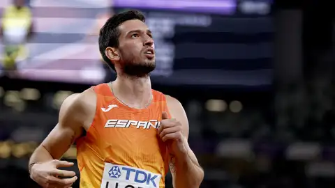 El atleta valenciano Quique Llopis El atleta valenciano Quique Llopis