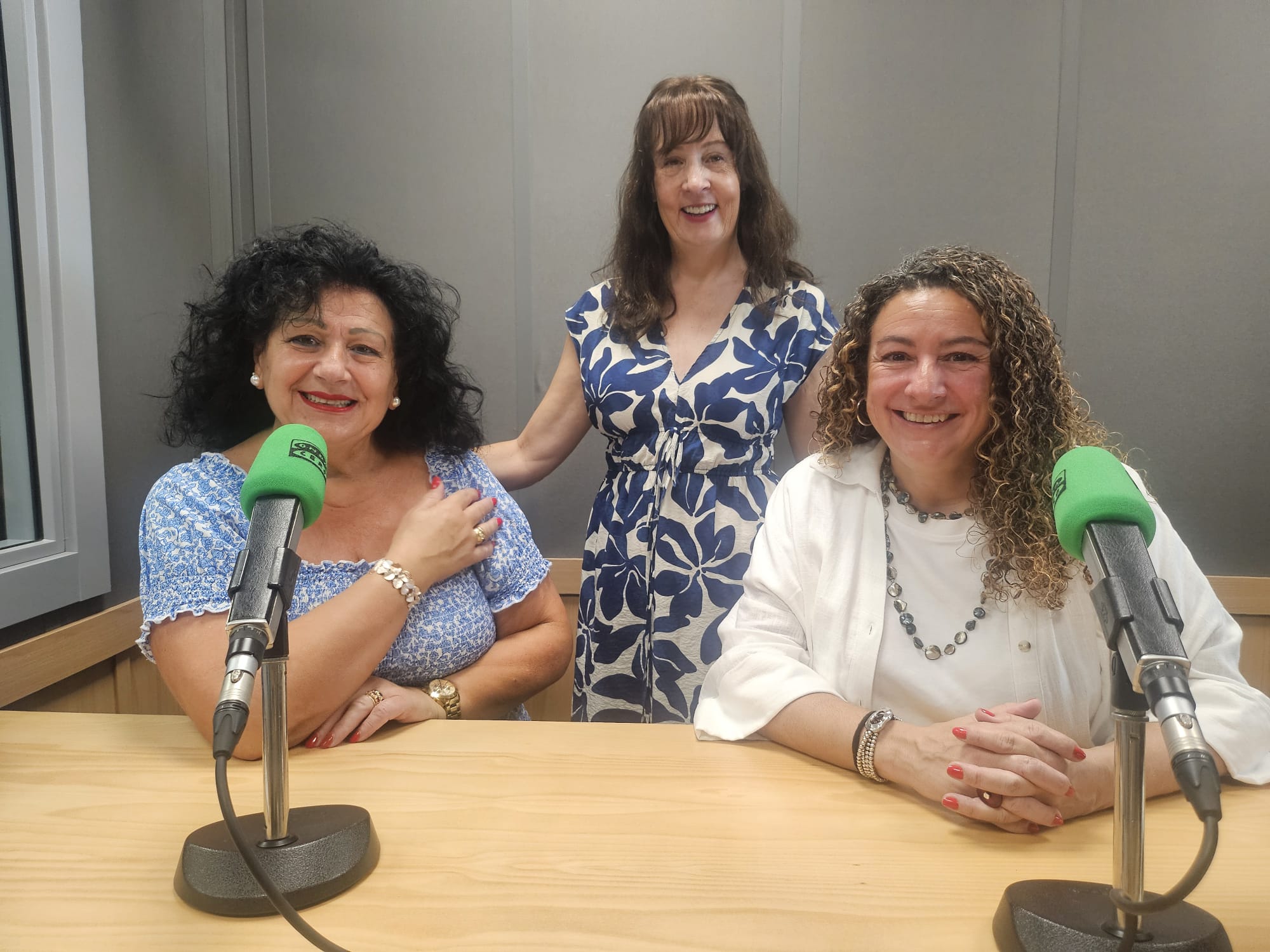 Tertulia con la Asociación Mujeres de Empresa Tertulia con la Asociación Mujeres de Empresa
