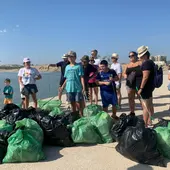 Seis municipios se suman a la jornada por el Día Mundial de la Limpieza a favor de la conservación del entorno natural en la Vega Baja Seis municipios se suman a la jornada por el Día Mundial de la Limpieza a favor de la conservación del entorno natural en la Vega Baja