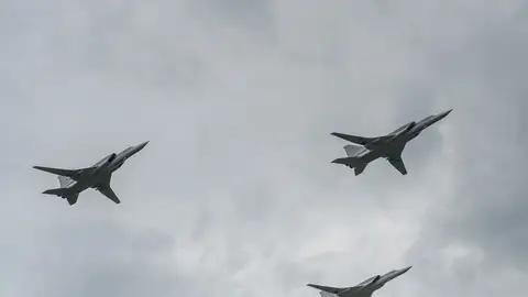 Polonia denuncia el vuelo de aviones rusos sobre una plataforma petrolífera en el Báltico Polonia denuncia el vuelo de aviones rusos sobre una plataforma petrolífera en el Báltico