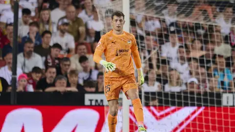 Julen Agirrezabala durante el partido contra el Athletic Julen Agirrezabala durante el partido contra el Athletic