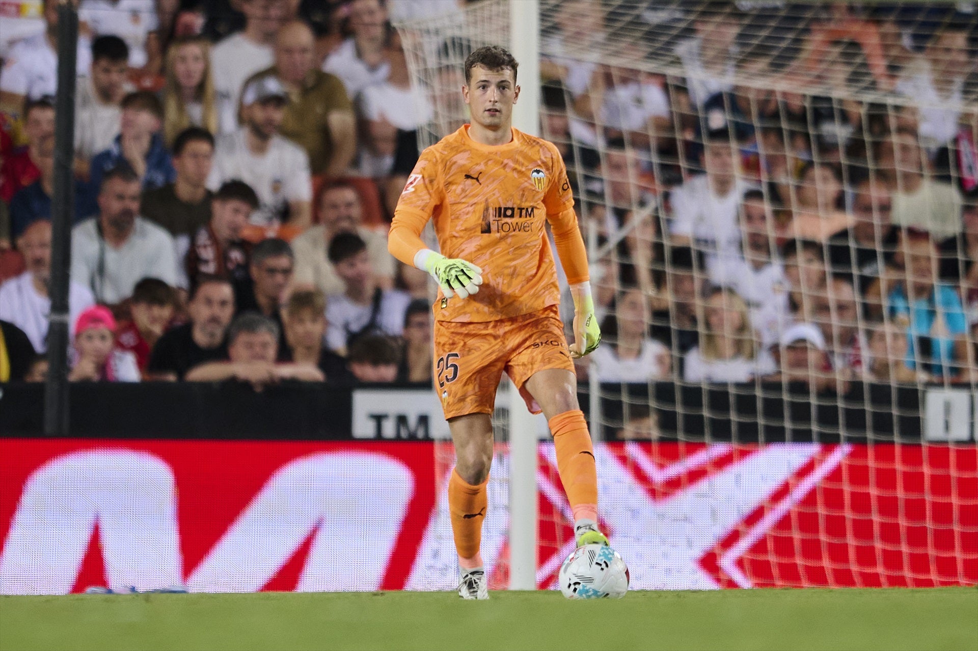 Julen Agirrezabala: "Estos tres puntos eran muy importantes para el equipo y la afición"