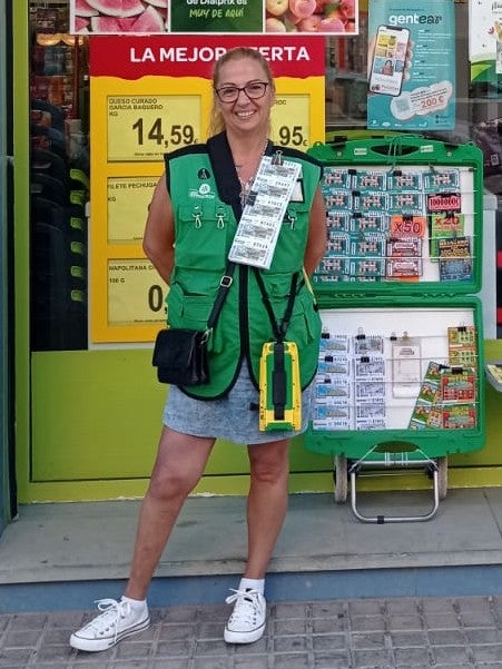 El Cupón Fin de Semana de la ONCE deja 240.000 euros la pedanía de La Hoya de Elche El Cupón Fin de Semana de la ONCE deja 240.000 euros la pedanía de La Hoya de Elche