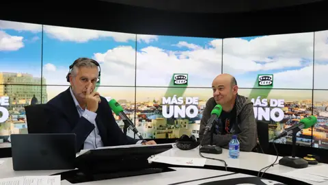 Carlos Alsina y Jandro e el Estudio de Más de uno Carlos Alsina y Jandro e el Estudio de Más de uno
