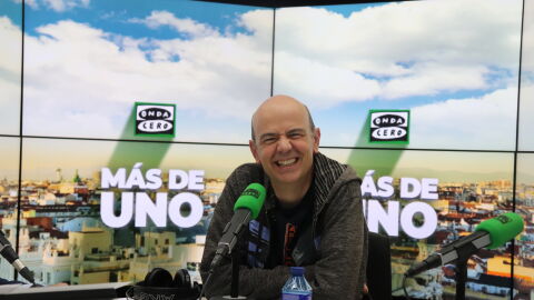 Jandro en los estudios de Onda Cero