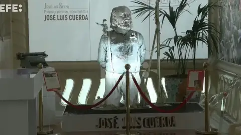 El busto de José Luis Cuerda formará parte de una exposición que homenajeará la comedia El busto de José Luis Cuerda formará parte de una exposición que homenajeará la comedia