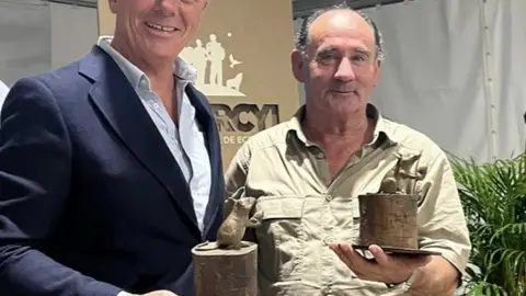 El gerente de ACD Montaña Palentina galardonado con el Premio Jesús Garzón a la Conservación de la Naturaleza .