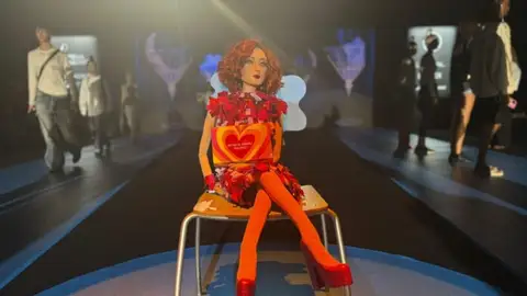 Chacolates Marcos Tonda en la pasarela de Agatha Ruiz de la Prada Chacolates Marcos Tonda en la pasarela de Agatha Ruiz de la Prada