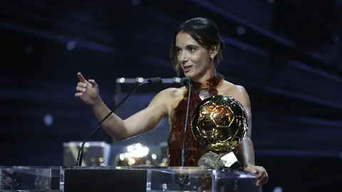 Aitana Bonmatí hace historia y gana su tercer Balón de Oro consecutivo