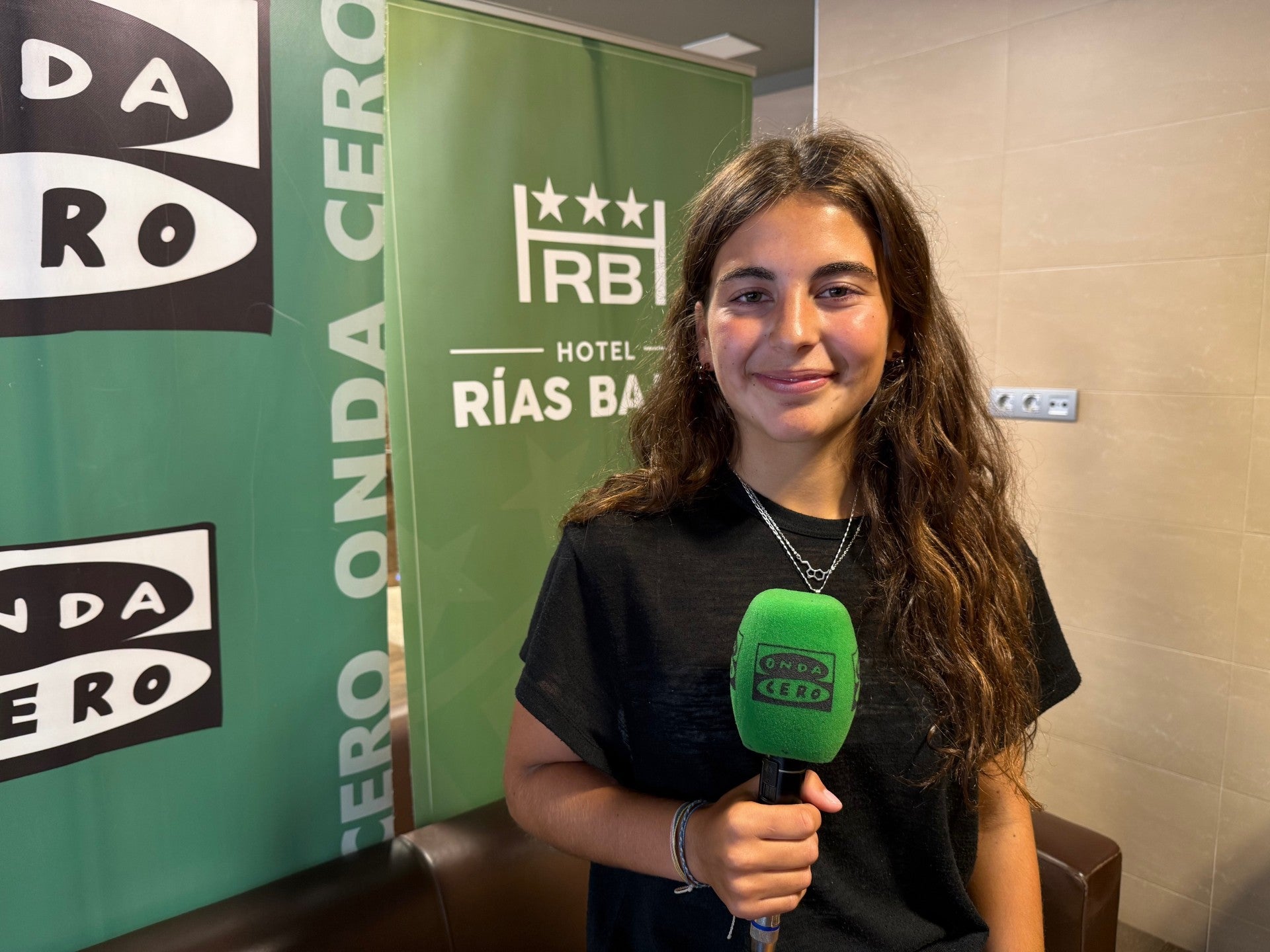 Vera Vázquez ya vuela alto en el kitesurf internacional Vera Vázquez ya vuela alto en el kitesurf internacional