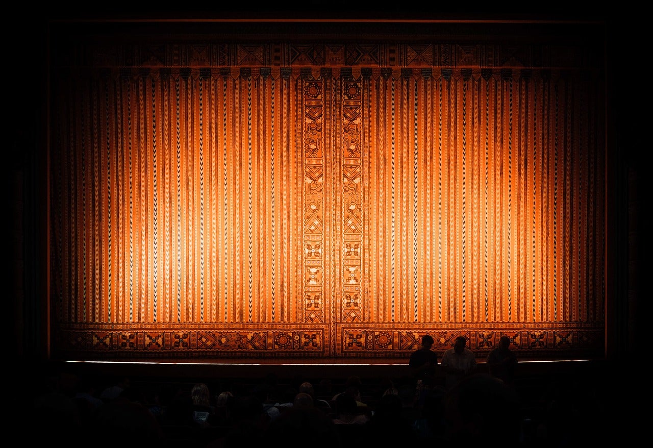 El estudio pionero que demuestra los beneficios del teatro para los pacientes con Parkinson El estudio pionero que demuestra los beneficios del teatro para los pacientes con Parkinson