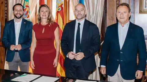 Carrasco destaca el uso prioritario de cerámica en las obras públicas de Castelló Carrasco destaca el uso prioritario de cerámica en las obras públicas de Castelló