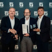 Kia Blendio Santauto recibe el premio Platinum Prestige Dealer Award